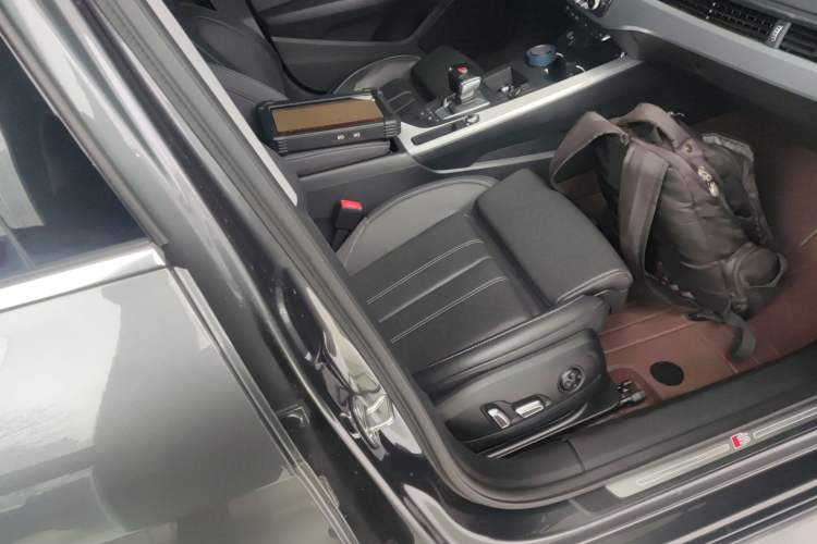 Used Audi A4L 2024 40 TFSI Fashion Dynamic Model