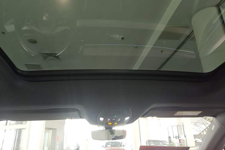 Used Porsche Macan 2024 Macan 4 Headliner