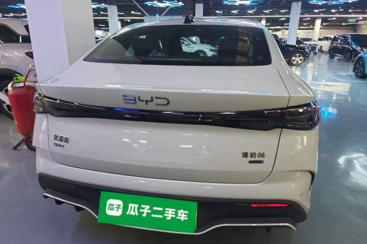 Used BYD Seal 06 New Energy 2025 DM-i Smart Drive 120KM Deluxe Model Rear