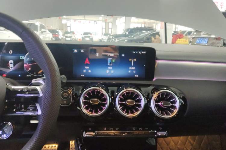 Used Mercedes-Benz CLA AMG 2024 AMG CLA 35 4MATIC Audio And AC Panel