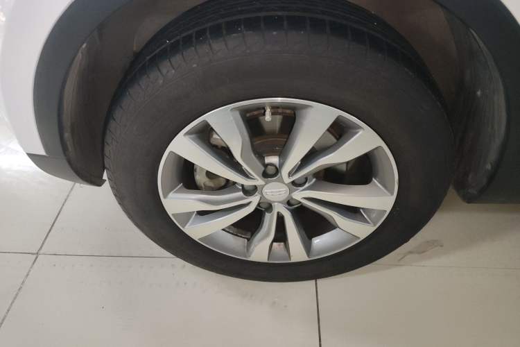 Used Geely Auto Emgrand X7 Sport 2016 1.8TD Automatic Smart Model Exterior 4