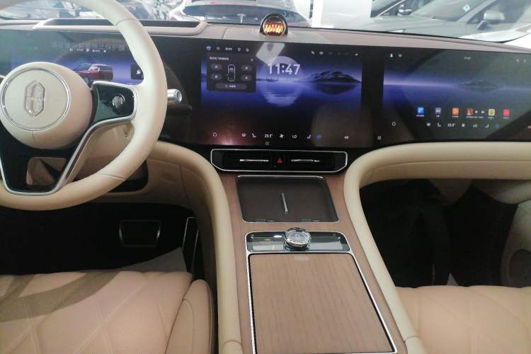 Used Hima AITO M9 2025 Extended-Range Ultra Version 52 kWh 6-Seater