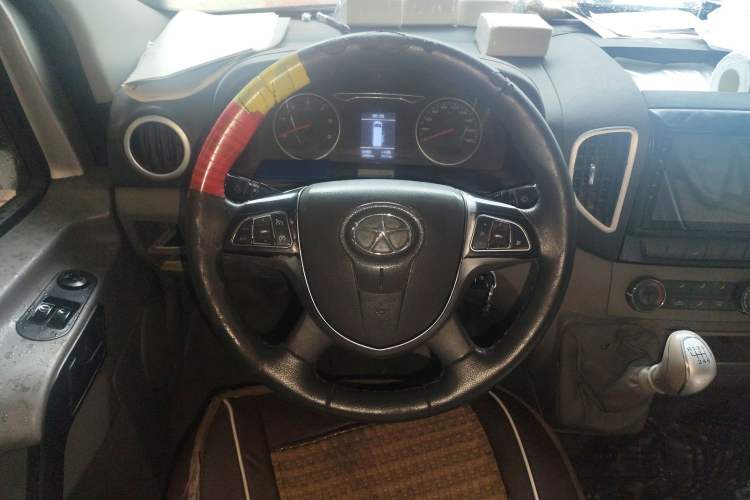 Used JAC Group Sunray 2017 1.9T Short-Wheelbase Mid-Roof Xingkuai Multi-Purpose Passenger Vehicle