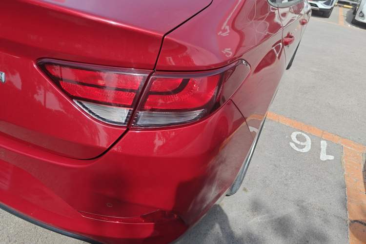 Used Hyundai Celesta 2018 1.6L Automatic GL Enjoyment Edition China VI compliant
