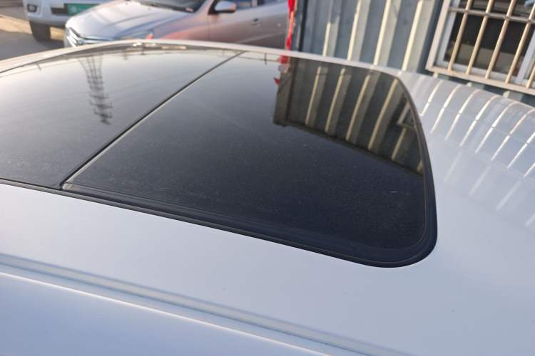 Used Lynk & Co 03 2020 1.5TD DCT JingPro Edition
