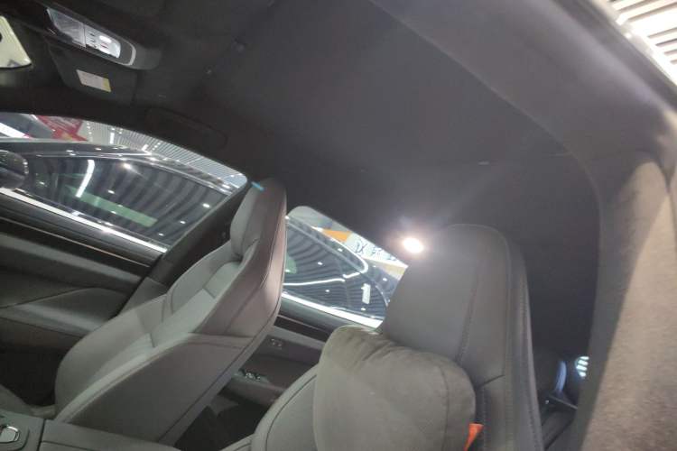 Used Zeekr 001 2024 WE Edition 100 kWh Rear-Drive
