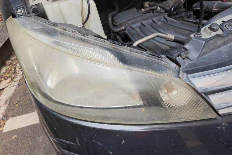 Used Nissan NV200 2014 1.6L CVT Zunya Model China IV Standard Right Front Headlight