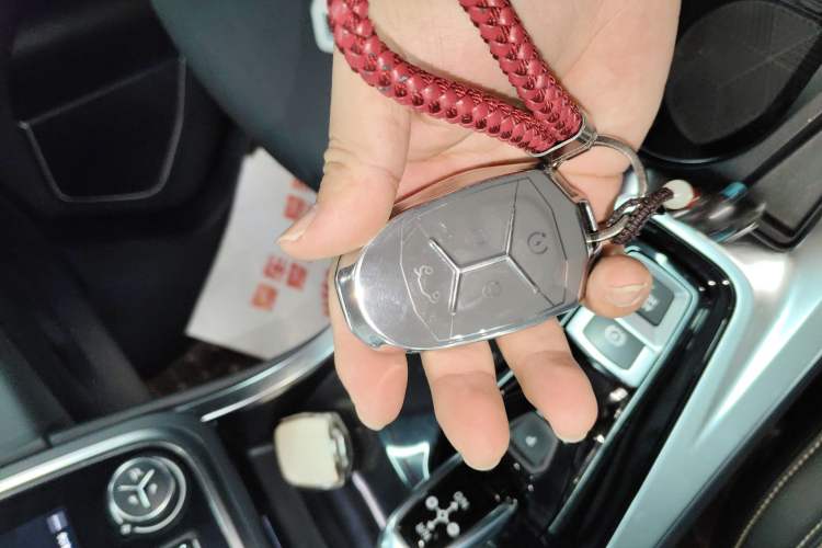 Used Lynk & Co 01 2019 2.0T Two-Wheel-Drive Pro Version China VI Standard