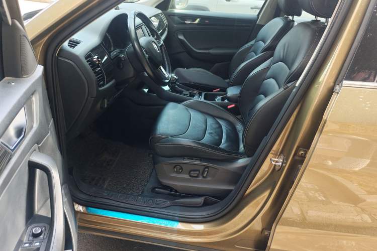 Used Skoda Kodiaq 2017 TSI330 7-Seater Two-Wheel-Drive Luxury Edition Driver Seat