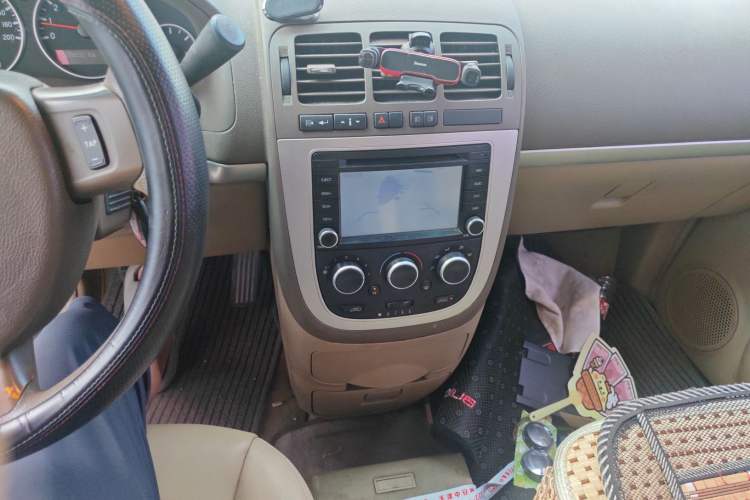 Used Buick GL8 2014 2.4L Classic Edition
