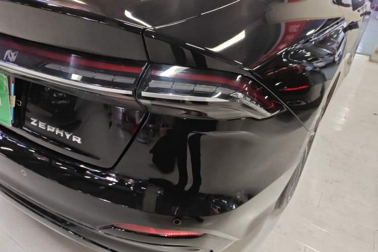 Used Lincoln Z 2025 2.0T Zunyi Hybrid Version Right Rear Taillight