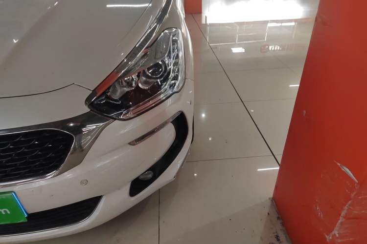 Used DS 5 2015 1.6T Luxury Edition THP160