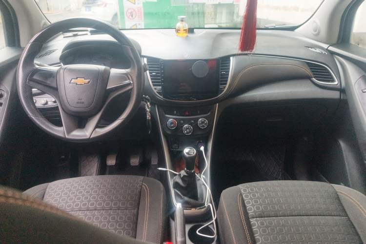 Used Chevrolet Trax 2018 330T Manual Transmission Two-Wheel Drive Comfort Version
