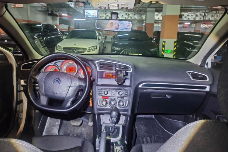 Used Citroen C4L 2013 1.8L Automatic Enjoyment Edition
