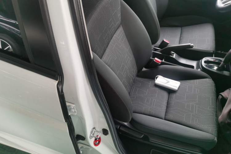 Used Honda Fit 2016 1.5L LXS CVT Comfort Sunroof Version Right Front Seat