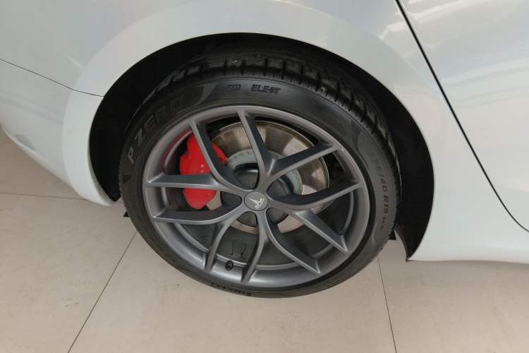 Used Tesla Model 3 2022 Performance High-Performance All-Wheel-Drive Version
