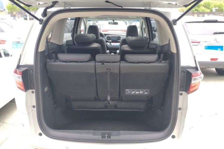 Used Honda Odyssey 2018 2.4L Smart Edition Trunk