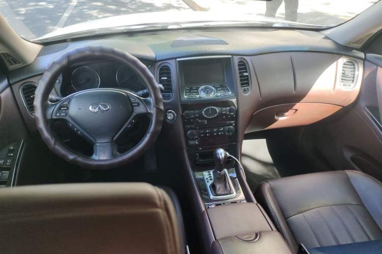 Used Infiniti EX 