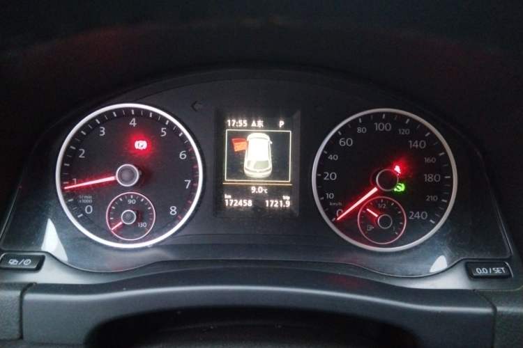 Used Volkswagen Tiguan 2015 1.8TSI Automatic All-Wheel-Drive Luxury Model