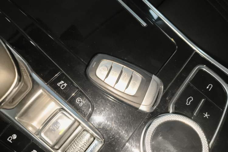 Used Hongqi H9 2020 3.0T Smart Connect Flagship Edition Vehicle Key