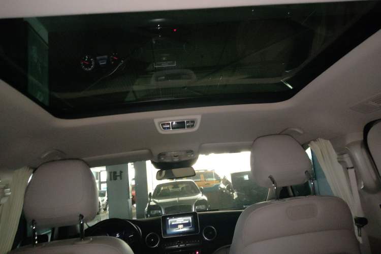 Used Mercedes-Benz V-Class 2016 V 260 L Prestige Extended Edition