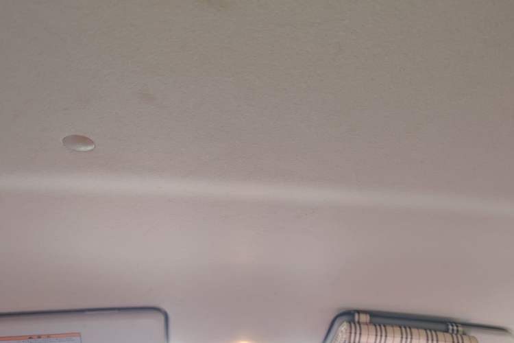 Used Suzuki Alto 2013 1.0L Manual Comfort Version Headliner