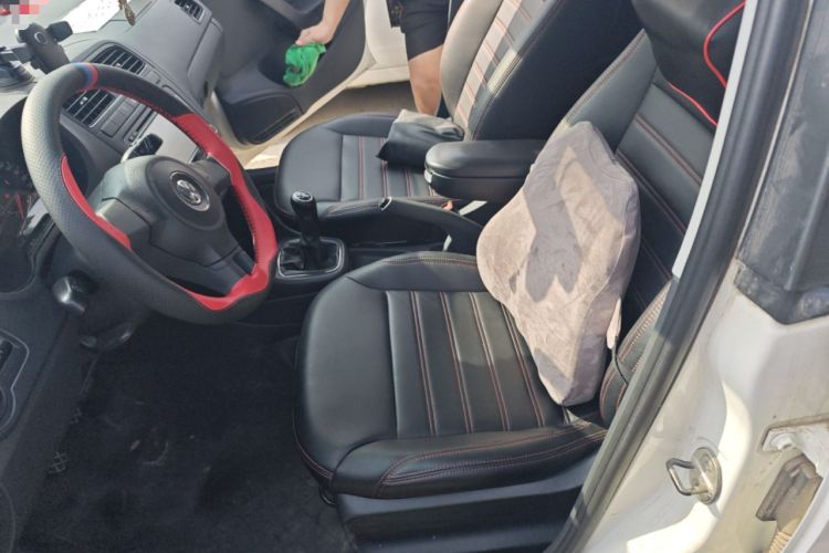 Used Volkswagen Polo 2013 1.4L Manual Fashion Edition Left Front Seat