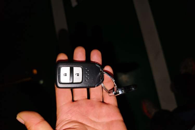 Used Honda Jade 2016 1.8L Automatic Comfort Elite Version 5 Seats