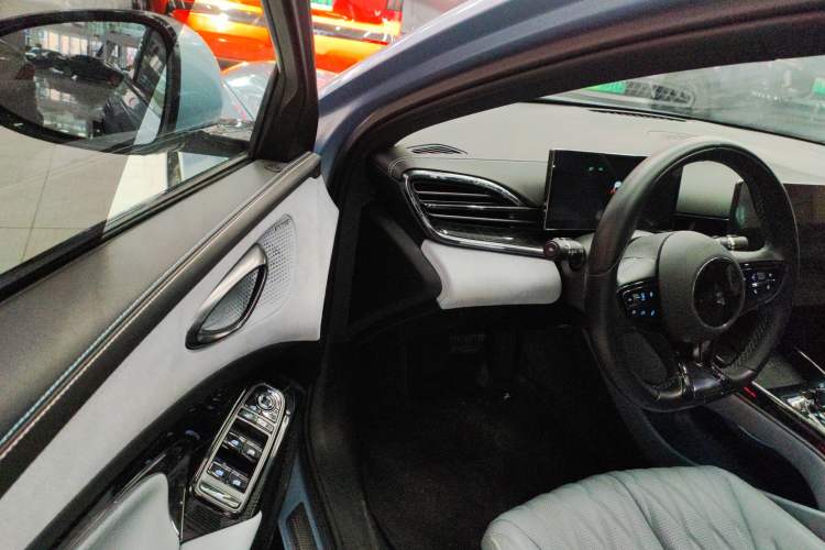 Used BYD Seal 2022 550 km Standard Range Rear-Wheel Drive Prestige Version