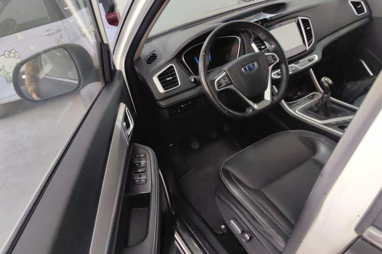 Used Geely Auto Vision X6 2018 1.8L Manual 4G Connect Luxury Edition
