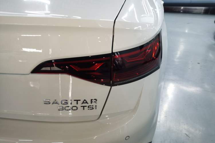 Used Volkswagen Sagitar 2025 Facelifted 300TSI DSG Flyover Edition