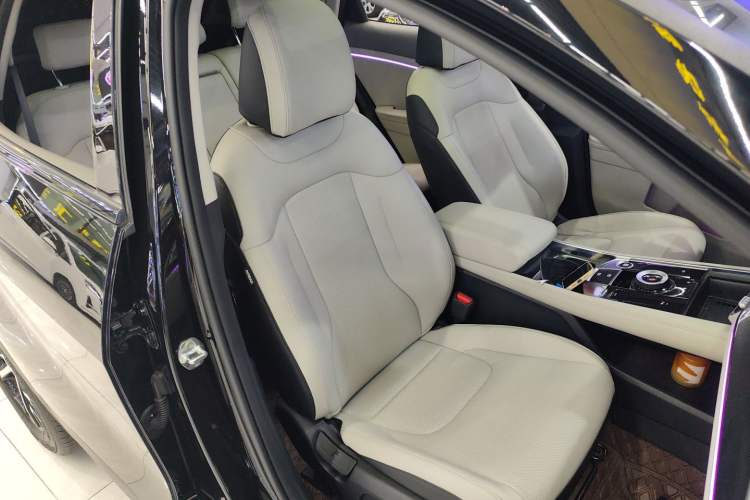 Used Kia Sportage (Chinese Domestic Model) 2023 1.5T Two-Wheel Drive Prestige Edition Right Front Seat