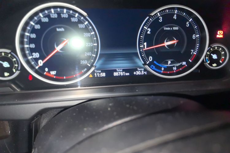 Used BMW X5 2017 xDrive28i
