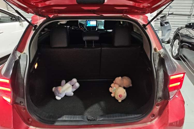 Used Toyota YARiS L Zhi Xuan 2021 X-Trail 1.5L CVT Luxury Edition