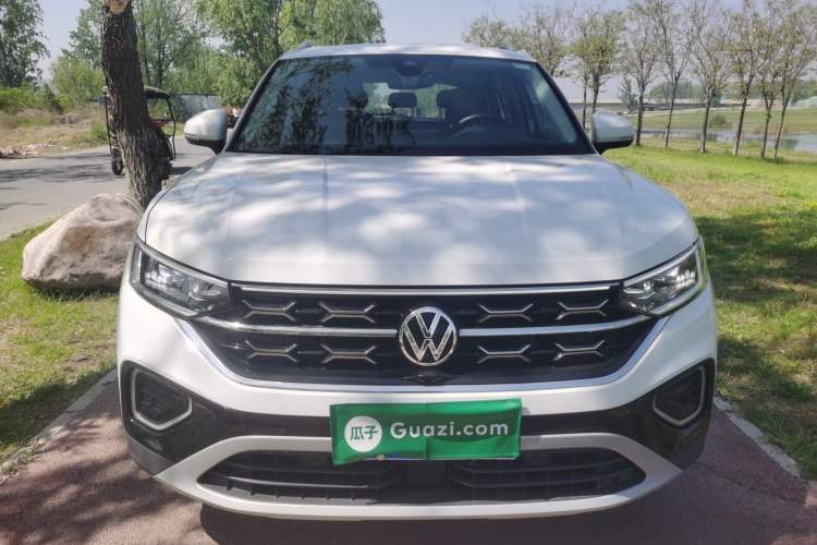 Used Volkswagen Tayron 2023 330TSI Two-Wheel-Drive Luxury Plus Advanced Version Front