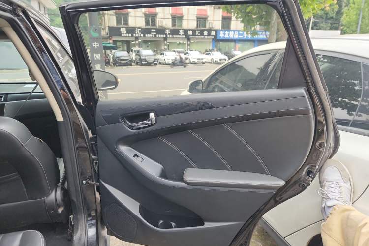 Used Dongfeng Fengon 580 2017 1.5T CVT Comfort Model