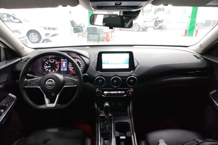 Used Nissan Sylphy 2022 1.6L XL CVT Enjoyment Edition Center Console