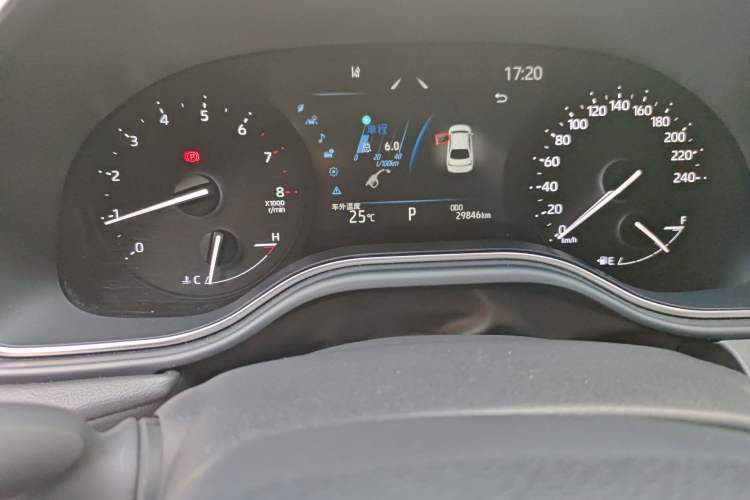 Used Toyota Avalon 2023 2.0L Luxury Edition Odometer Close Up