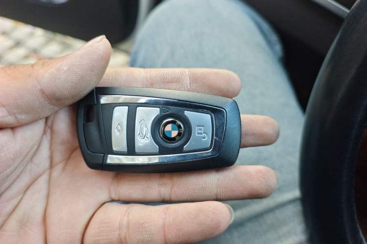 Used BMW 5 Series 2014 525Li Luxury Design Package