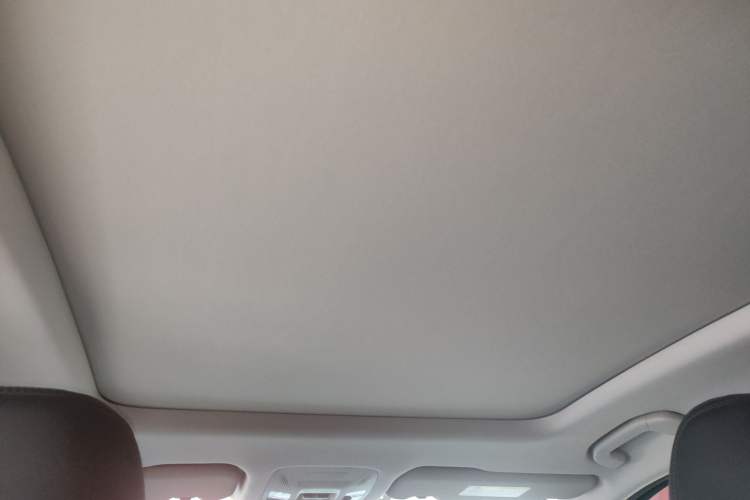 Used Fengyun A8L 2025 1.5 TGDI 145 km Comfort Version Headliner