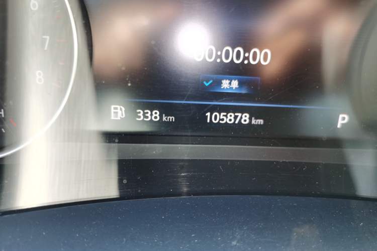 Used Buick GL8 2021 Land Cruiser Executive Class 652T Comfort Model Odometer Close Up