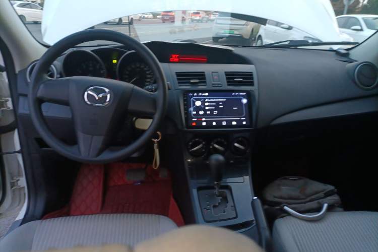 Used Mazda 3 2015 Sedan 1.6L Automatic Comfort Model Center Console