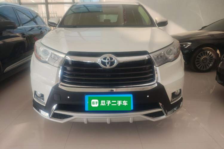 Used Toyota Highlander 2017 2.0T Four-Wheel Drive Luxury Edition 7 Seats Front