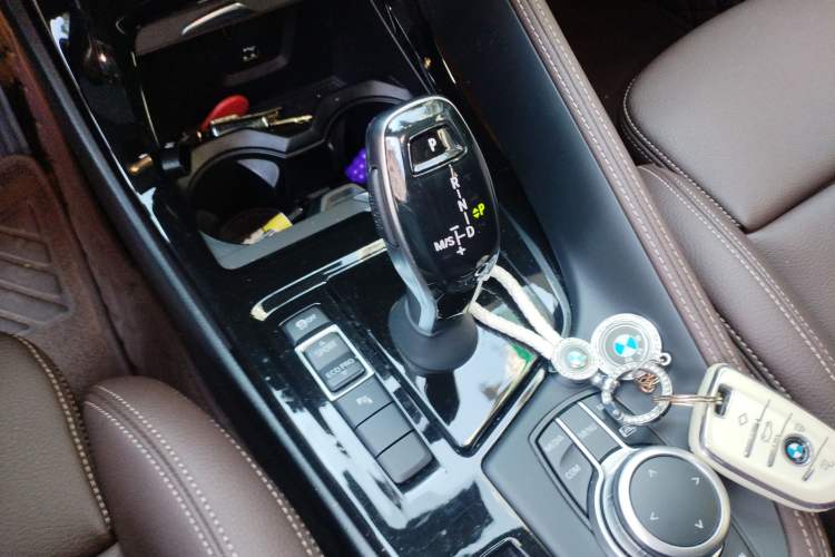 Used BMW X2 2023 sDrive25i M Sport Package Gear Lever