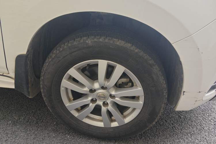 Used Venucia T70 2015 2.0L CVT Smart Choice Edition