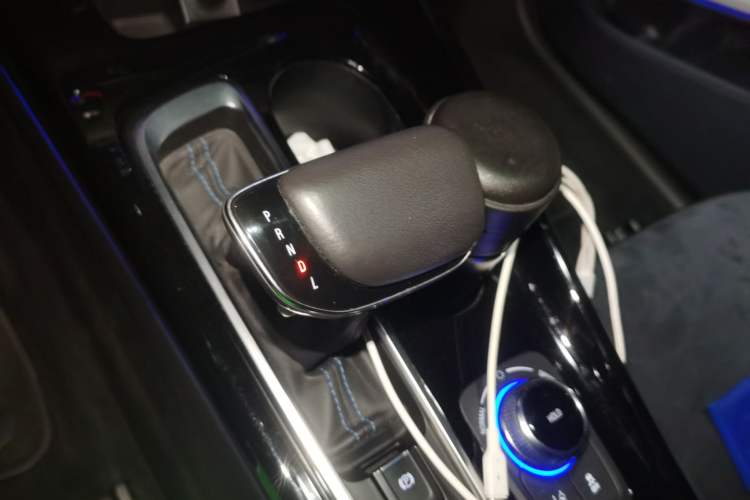 Used Buick Velite 6 2020 Plug-in Hybrid Connected Smart Model
