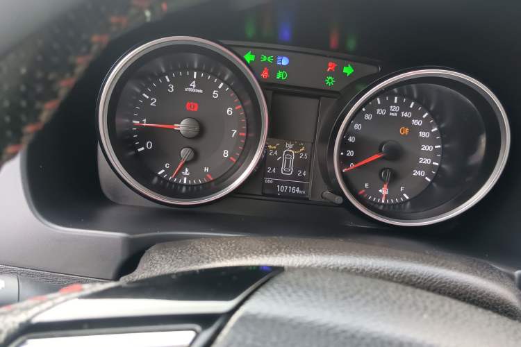 Used Haval H6 2015 Revised Version Sport Edition 1.5T Manual Transmission Two-Wheel Drive Elite Grade