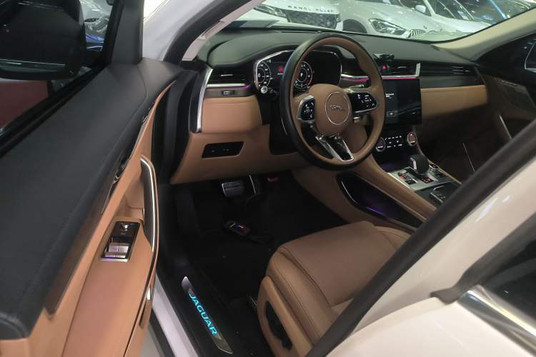 Used Jaguar F-PACE 2023 P250 HSE Driver Seat