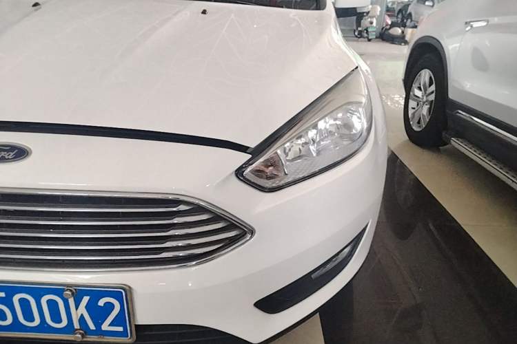 Used Ford Focus 2017 Sedan 1.6L Manual Comfort Plus SmartDrive Edition