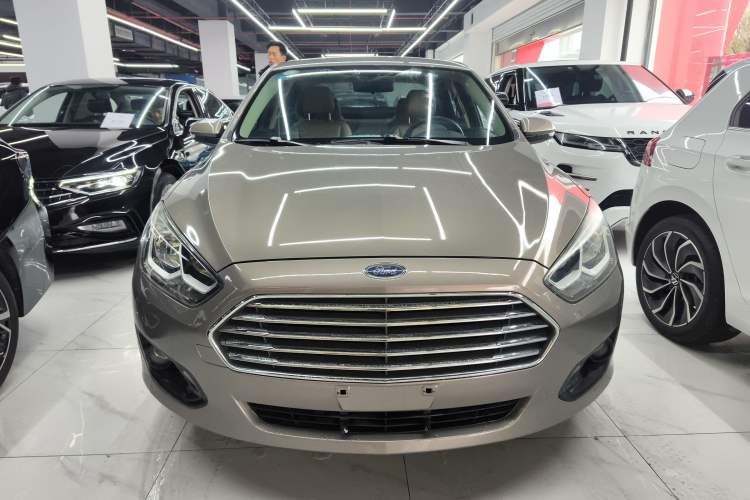 Used Ford Escort 2015 1.5L Automatic Comfort Edition
